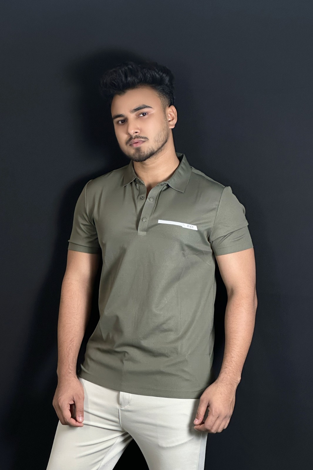 অলিভ কালার পোলো টি-শার্ট-CA